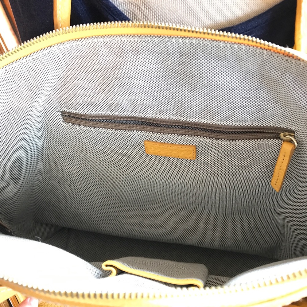 Dooney & Bourke Yellow Tote with Genuine Leather in Pebble and Spacious Design - Picture 6 of 8